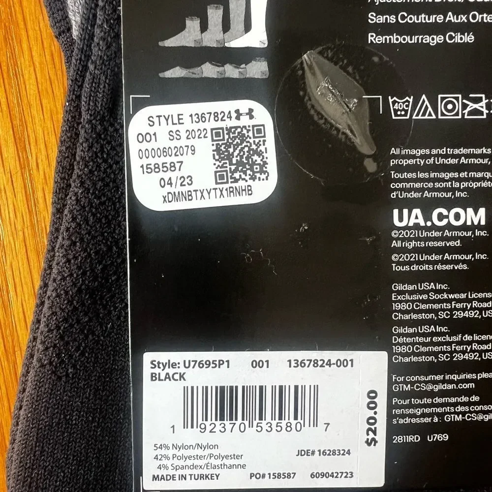 Under Armour Soccer Performance Socks Black Size Large Over the Calf ArmourGrip